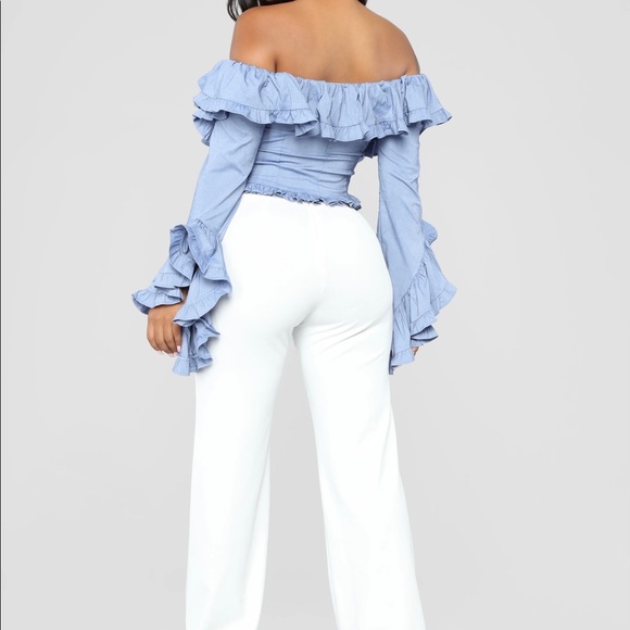 ‼️SOLD‼️BNWT off shoulder fashionova ruffle top - Picture 4 of 5